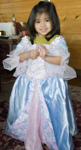 _SAR0592Rucci 06 Xmas copyright c 2006 Scott Rucci.jpg (253152 bytes)